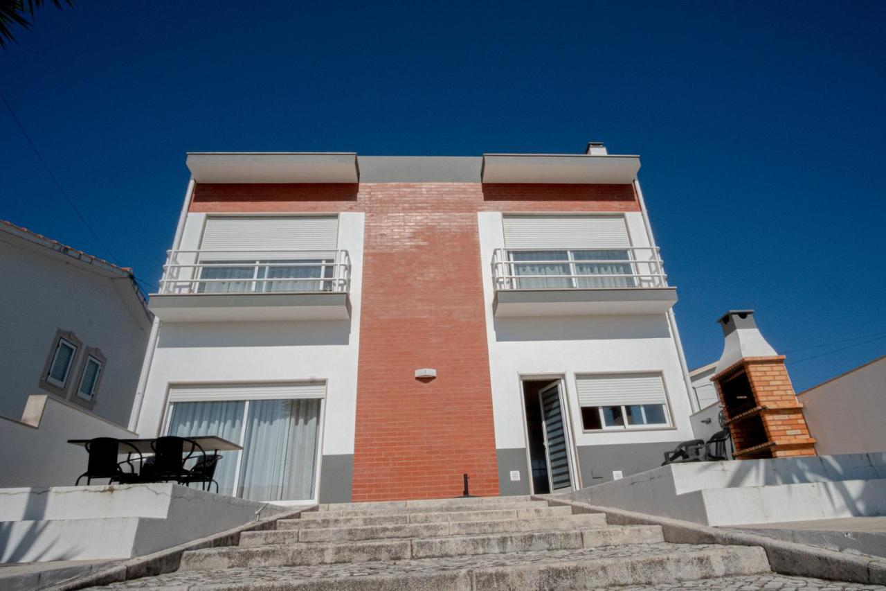 Villa 8 Rodrigues Family House - With Patio *