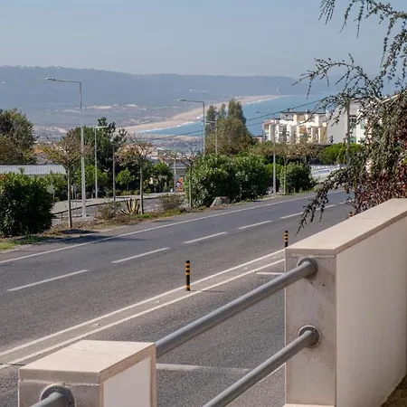 8 Rodrigues Family House - Villa With Patio Nazare Exterior photo