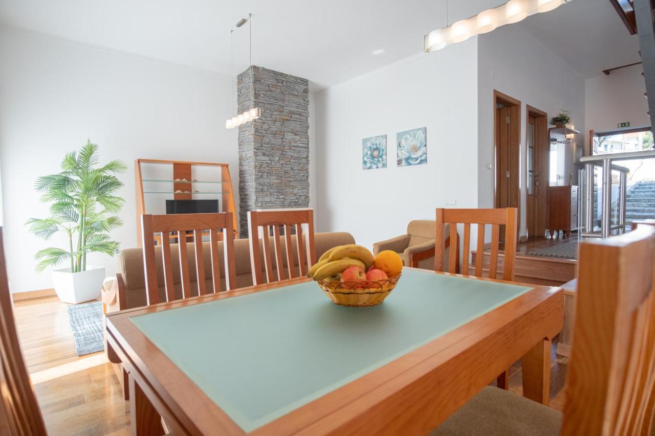 Villa 8 Rodrigues Family House - With Patio Nazare